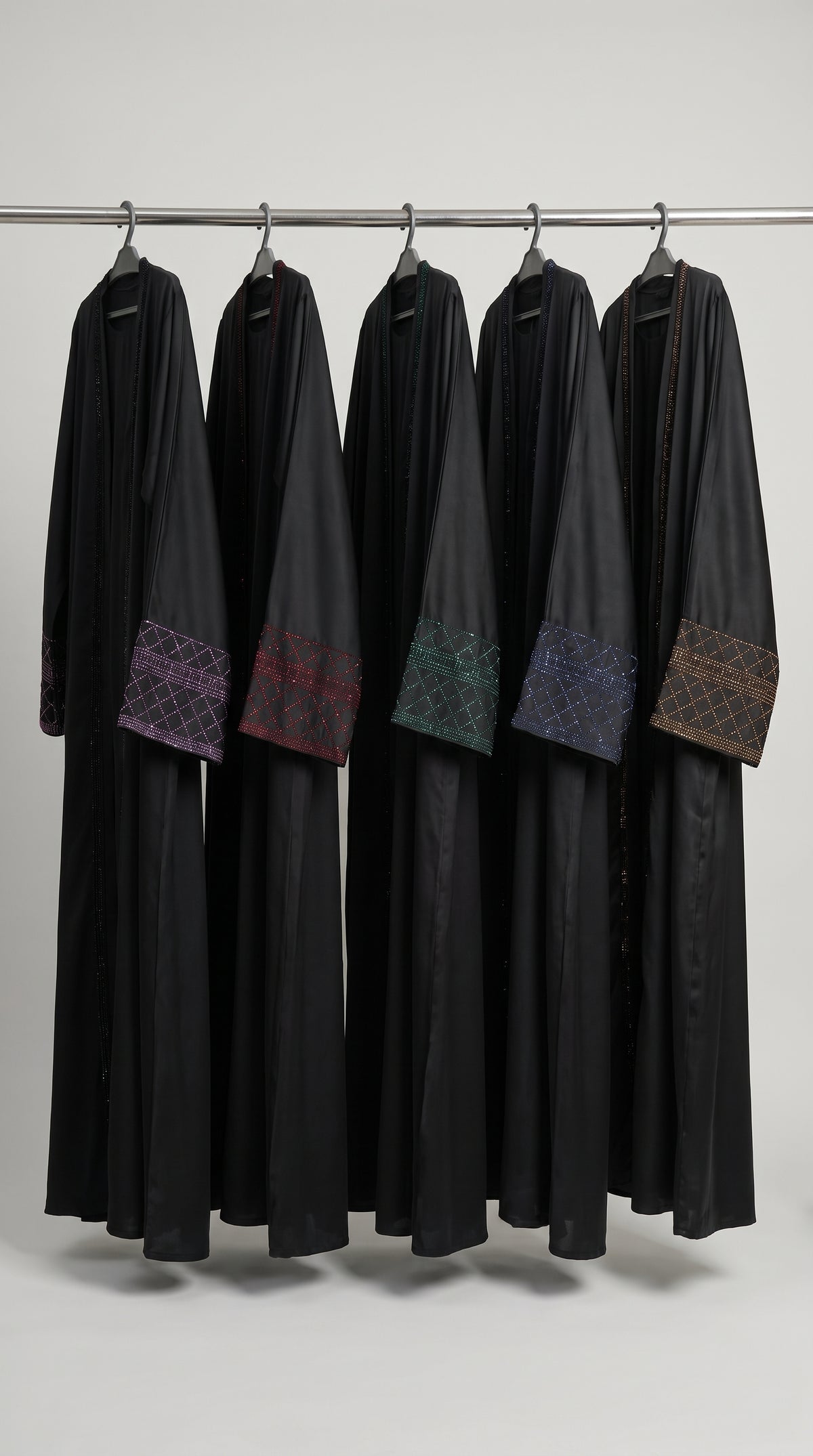 Front-Closed Diamond Trellis Stonework Abaya with Attached Inner | Premium Nida Stone-Studded Abaya